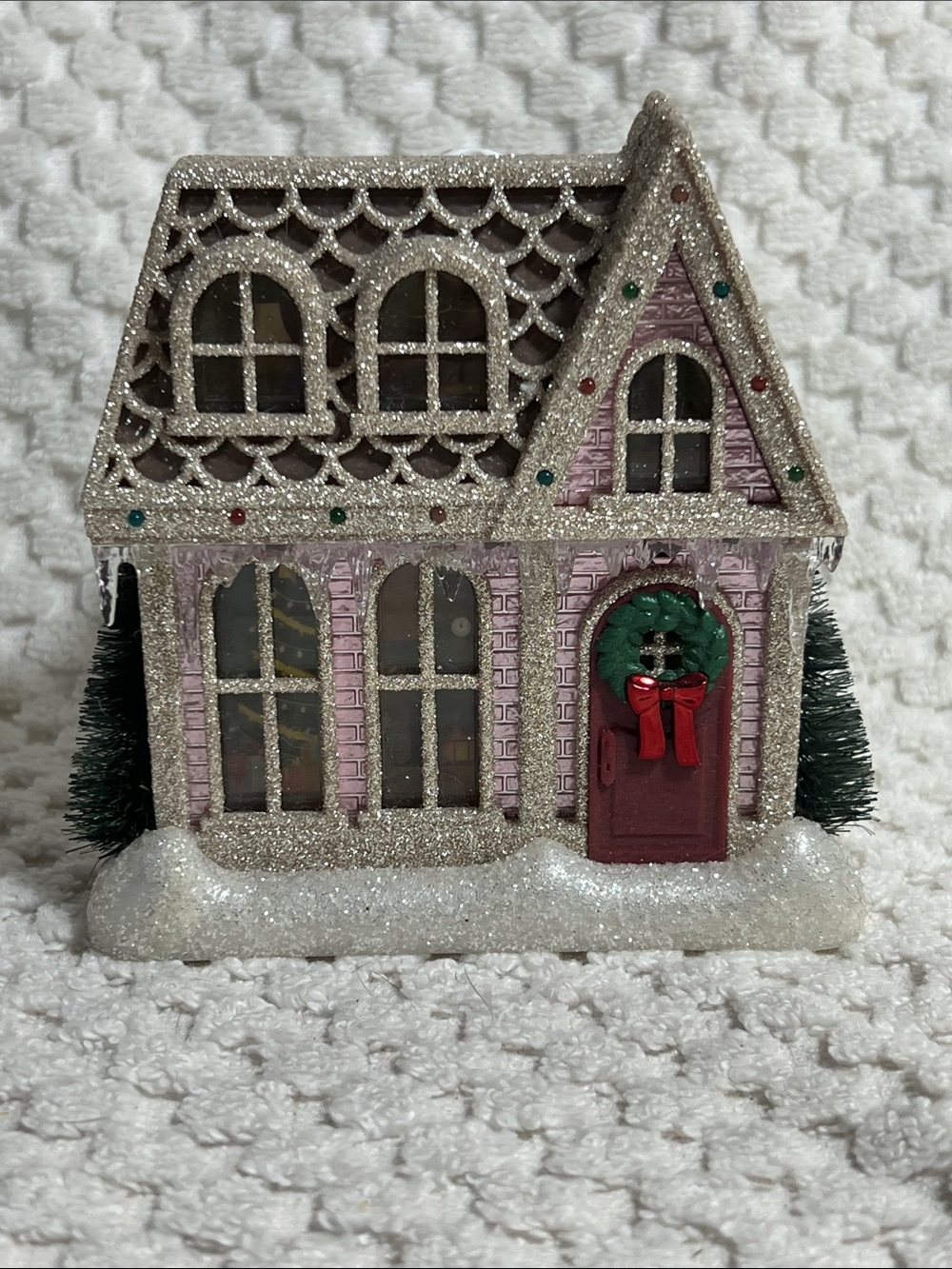 Bath and Body Works Glitter Pink Holiday Cottage Wallflower Plugin
